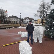  ,  Vasil, 61