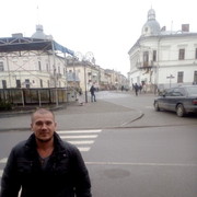  ,  Vadim, 44