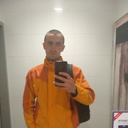  ,   Artur, 27 ,  
