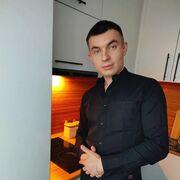  ,  Ivan, 32