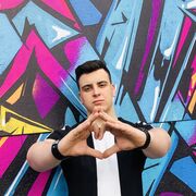  ,   Erion, 28 ,   ,   , 