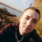  North Bergen,   Roman, 24 ,   ,   