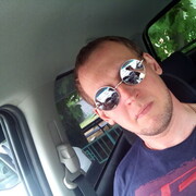 ,  Anton, 37