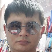  ,  , 32