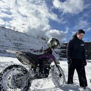  ,   Moto, 24 ,   ,   , c , 