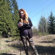  ,   Marina, 30 ,   