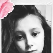  ,  Lesia, 24