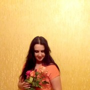  ,   Elena, 32 ,  