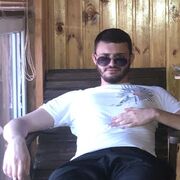  ,   Artur, 28 ,   ,   , c , 