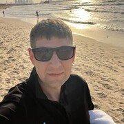  ,  Andrey, 42