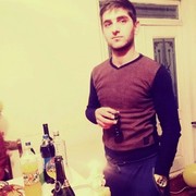  ,  Armen, 28