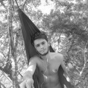  ,   LEO, 29 ,   