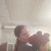  ,   Veronica, 19 ,   