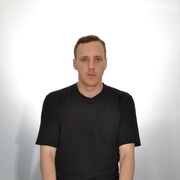  ,   Roman, 33 ,   ,   