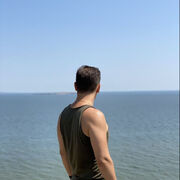  ,  Vlad, 33