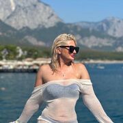  ,   Kris, 42 ,   ,   