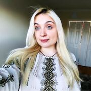  ,  Sophia, 25
