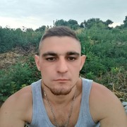  ,   Artur, 31 ,   c 