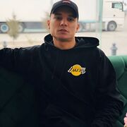 ,  MrStuff, 29