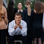  ,   Ѹ, 18 ,     , c 