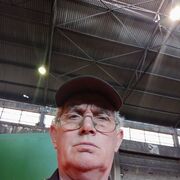  ,  Petrit Totol, 70