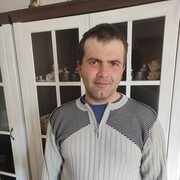  ,  Igor, 35