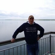  ,  PIOTR, 37