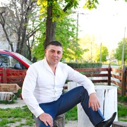  ,   Victor, 44 ,   