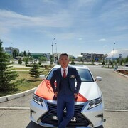  ,  Man, 25