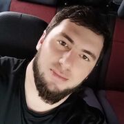  ,  Marat, 32