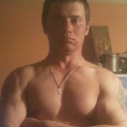  ,  Viktor, 38