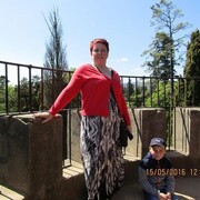  An Muileann gCearr,  Larisa, 50