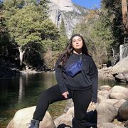  ,  VIKA, 25