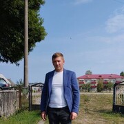   ,  Petr, 36