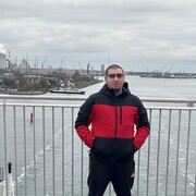 ,  Ozcan, 25