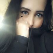  ,  Tatiana, 24