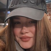  ,   Karina, 22 ,     