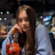  ,  Evana, 25