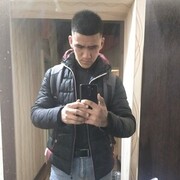  ,  Toxir, 25