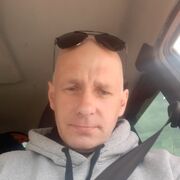  ,   Stas, 44 ,   ,   