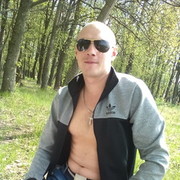  ,   Denis, 37 ,   ,   , c 