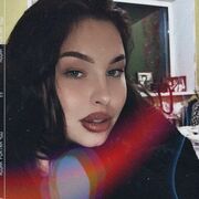  ,   Dasha, 21 ,   