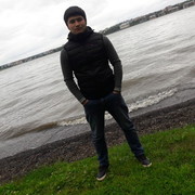  ,  Umrbek, 33