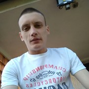  ,   Sasha, 31 ,   
