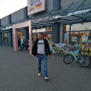  Tessin,   , 44 ,   ,   