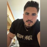  ,   Dani, 33 ,   ,   