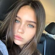  , 
