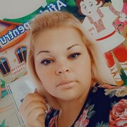  ,  Ana, 32