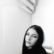  ,  Aleksandra, 19