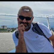  ,   SanSebastian, 42 ,  